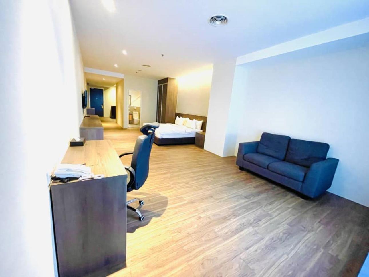 Imperial Regency Suites & كوالالمبور المظهر الخارجي الصورة