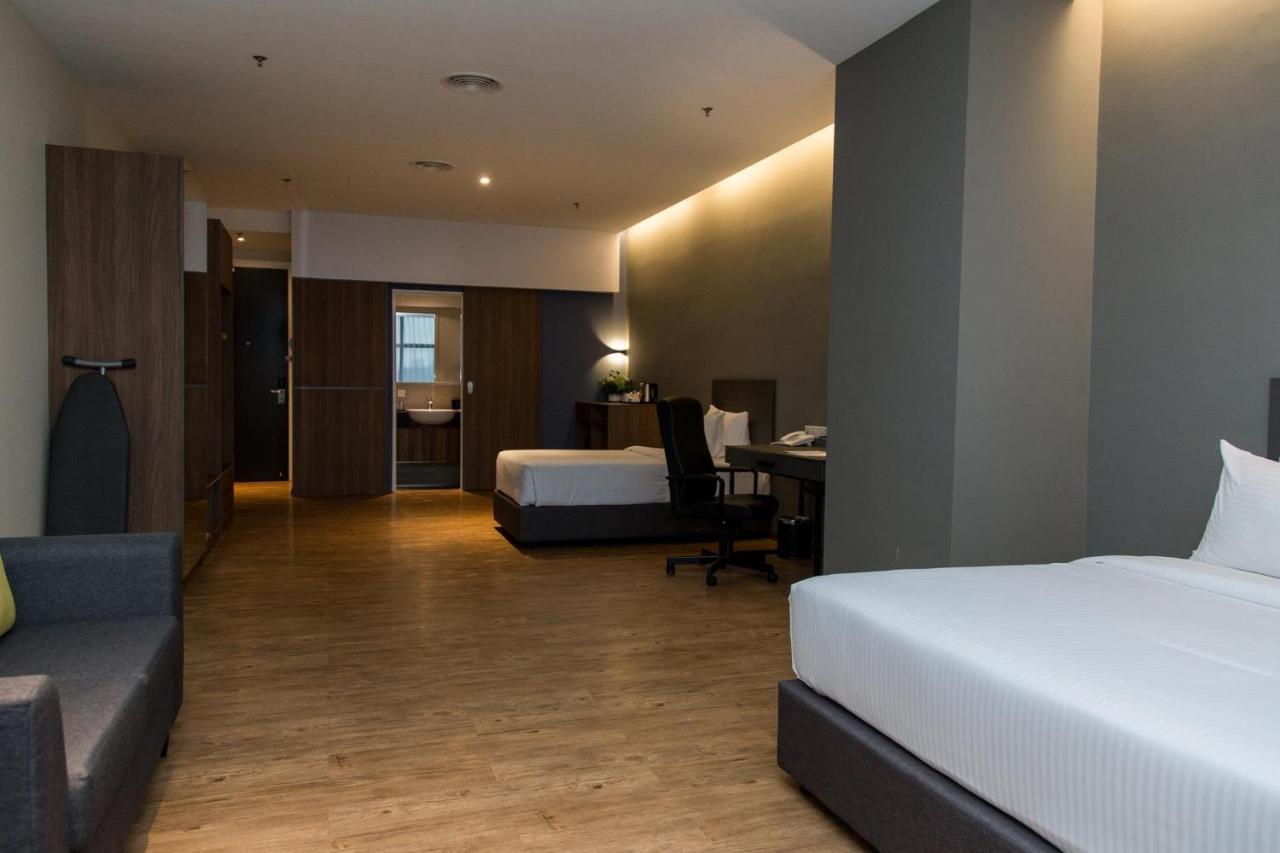 Imperial Regency Suites & كوالالمبور المظهر الخارجي الصورة